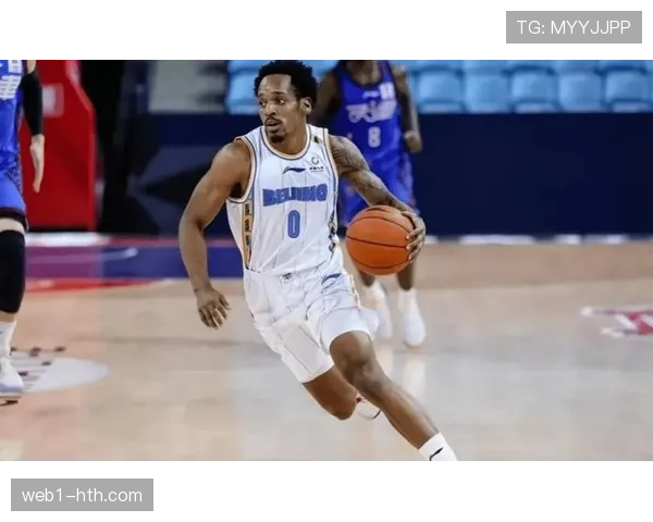 巴里·布朗返美治疗腿伤归期未定 卫冕冠军外援MVP持续缺阵